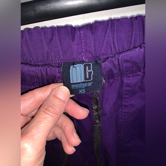 Medgear Purple Scrubs Pants - Picture 9 of 9